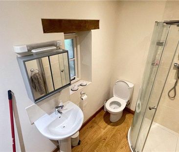 4 bedroom detached house to rent - Photo 5