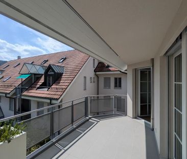 Renovierte 4.5-Zi. Maisonettewohnung mit Balkonen & Parkplätze - Photo 5