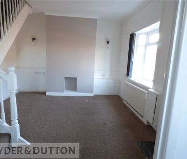 2 bedroom end of terrace house to rent - Photo 3