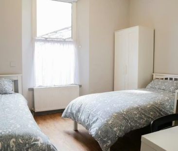 Royal Canal Terrace, Dublin - Photo 3