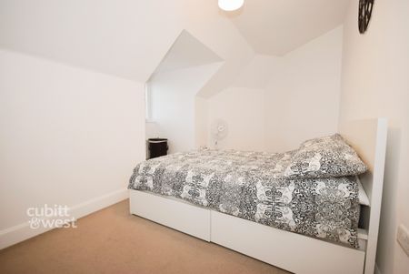 2 bedroom apartment to rent - Photo 3