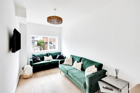 7 bedroom semi-detached house to rent - Photo 2