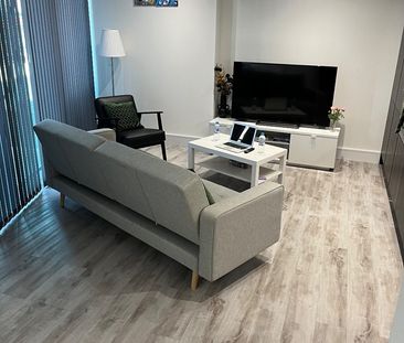 1 Bed Flat, Marsh Wall, E14 - Photo 2