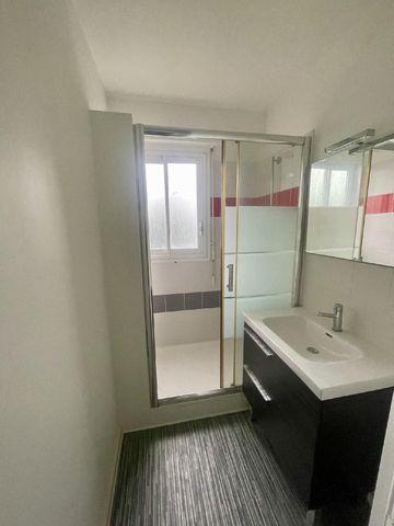 SAINT PIERRE D'IRUBE - LE BASTE - T3 VIDE à louer de 3 pièce(s) sur 64 m² - Photo 3