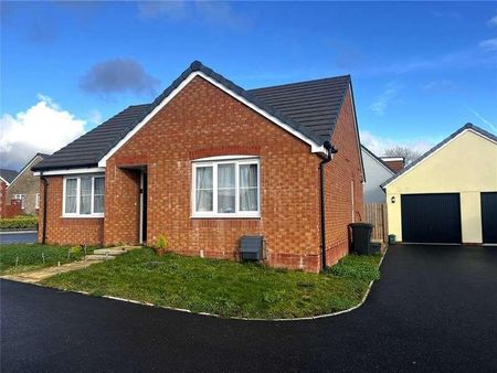 Carder Way, South Molton, Devon, EX36 - Photo 3