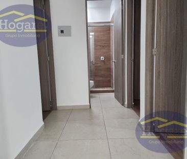 Casa en renta salida a Silao Blvd Herradura - Photo 1