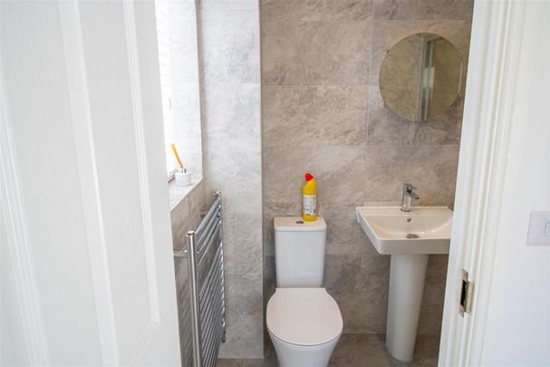 3 bedroom semi-detached house to rent - Photo 1