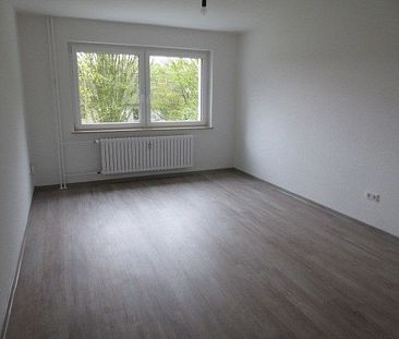 So macht wohnen Spaß: 3-Zimmer-Wohnung in zentraler Lage - Photo 1