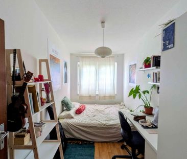 5 Zimmer, 95 m², 2. Stock - Photo 4