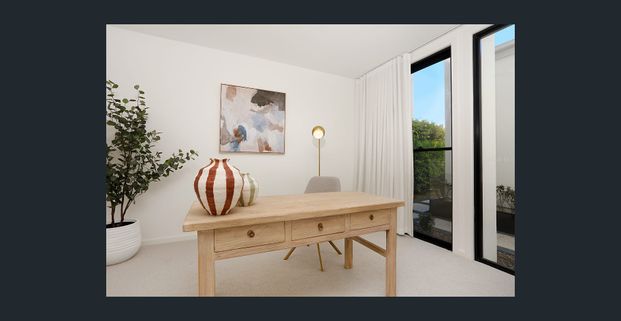 Luxury Living in the Heart of Royal Pines - Photo 1