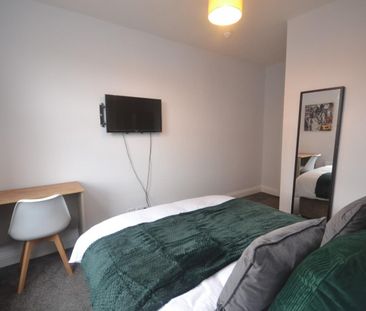 1 bedroom Flat To Let - Photo 4