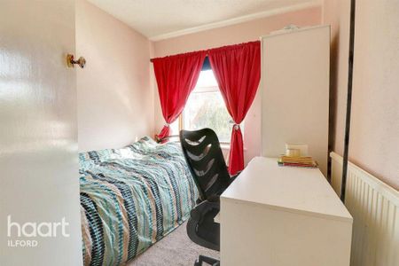3 bedroom terraced house to rent - Photo 3