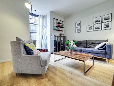 Carrer de Villarroel, Barcelona, Catalonia 08011 - Foto 2