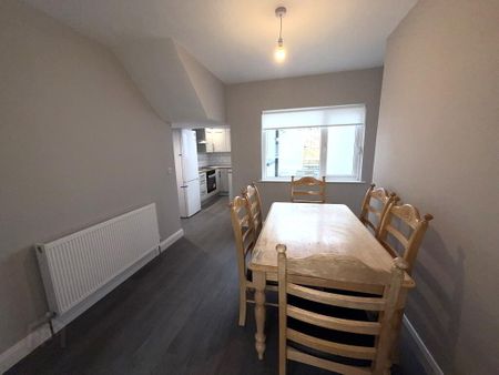 4 Princes Street, Ballymena, BT43 5EX - Photo 2