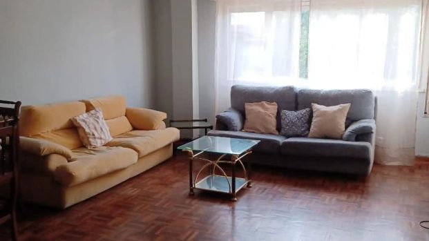 Piso de alquiler en Calle Manuela del Río, 3, Grado - Photo 1