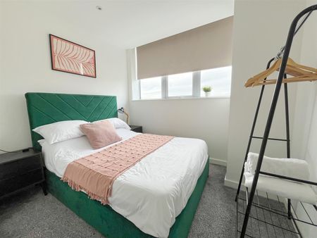 London Road, St. Leonards, TN37 6FL - Photo 4