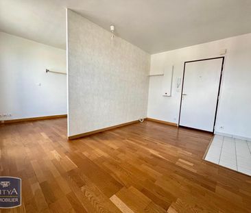 Location Appartement 1 pièce 28m² ST CYR L ECOLE 78210 - Photo 5