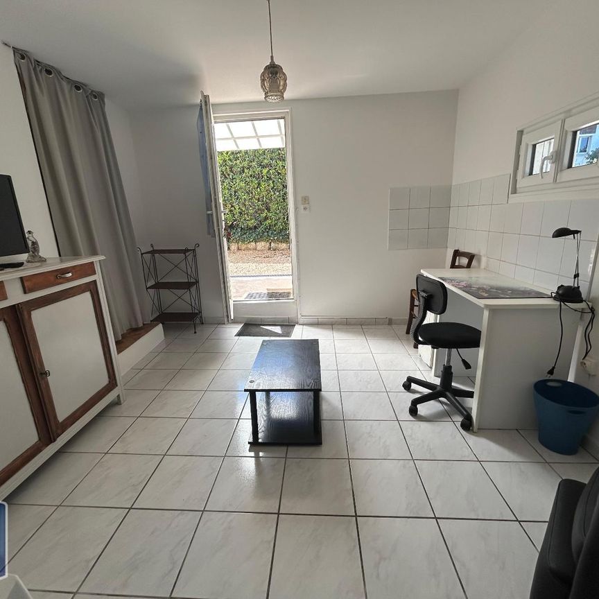 Location Appartement 1 pièce 18m² POITIERS 86000 - Photo 1