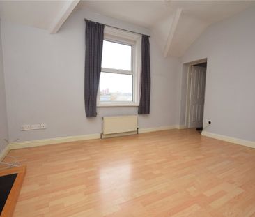 3 bed apartment to rent in Gladstone Road, Scarborough, YO12 - Photo 6