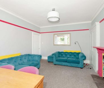 3 bedroom apartment to rent - Photo 4