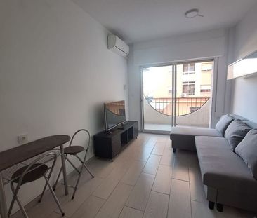 Alquiler de ático en Calle la Loma - Photo 2