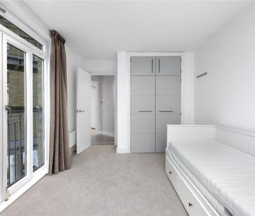 3 bedroom apartment to rent - Photo 4