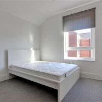 3 BEDROOM House - Mid Terrace - Photo 1