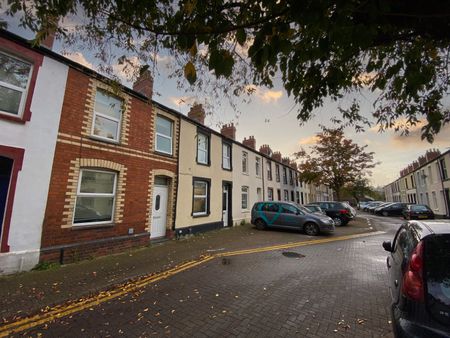 Rhymney Street, Cathays - Photo 2