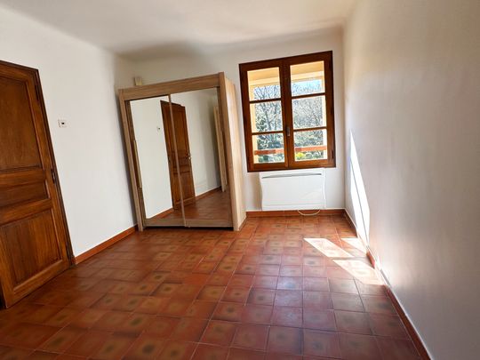 Location Maison 5 pièces 168m² AUBAGNE 13400 - Photo 1