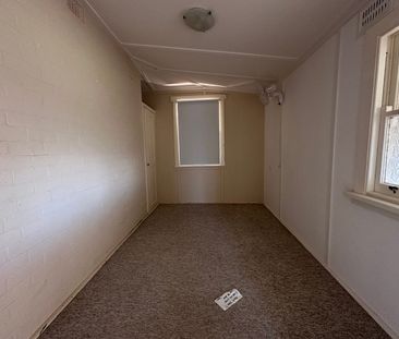 Ray White Forbes - 02 68511411 - Photo 2