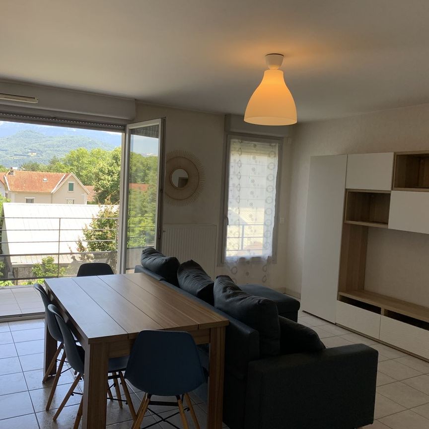 Location Appartement 2 pièces 50m² GRENOBLE 38100 - Photo 1