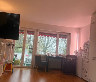Moderne 3-Zimmer-Wohnung in Forch zu vermieten - Photo 1