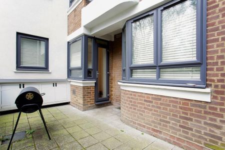 3 bedroom apartment to rent - Photo 2