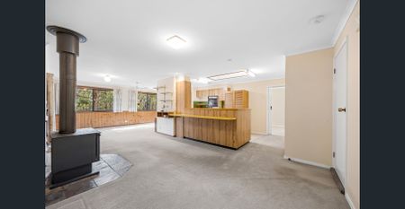 Escape to space, comfort, and lifestyle at 107 Fisken Road, Mount Helen - Photo 2