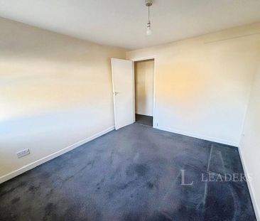 5 bedroom flat to rent - Photo 3