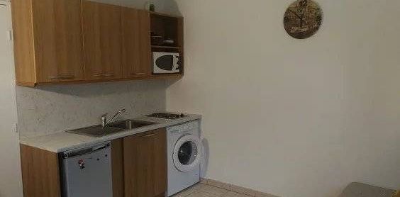 Location Studio - Photo 2