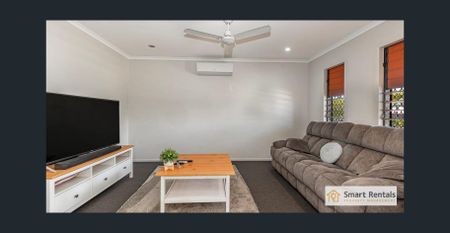 Spacious Family Living in Bohle Plains - Photo 5