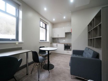 Studio 203, 259 High Street - Photo 3