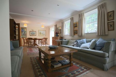 3 bedroom house to rent - Photo 3