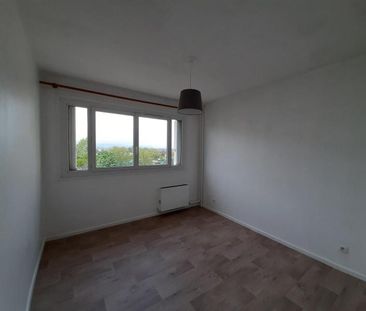 Location Appartement 3 pièces 73m² ST PRIEST 69800 - Photo 6