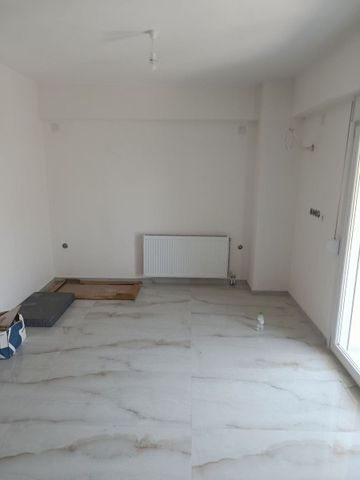 Studio/Γκαρσονιέρα για ενοικίαση Κέντρο (Καρδίτσα) - Photo 2
