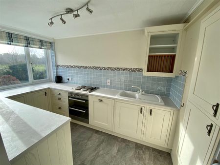 Flat 52 Coton Manor, Shrewsbury, SY1 2LX - Photo 3