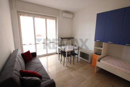 Appartamento in Garbagnate Milanese - Photo 2