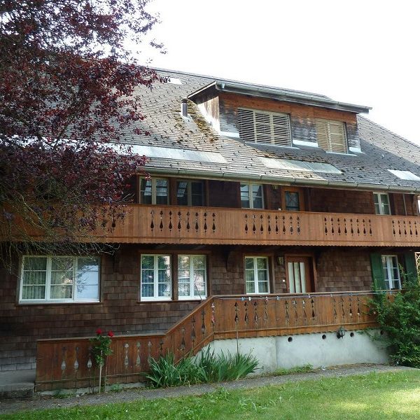 Charmante 4.0 Zimmerwohnung im idyllischen Bauernhaus - Photo 2