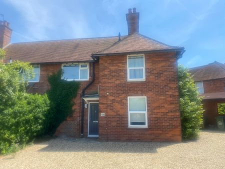 Broadway 4 - Photo 4