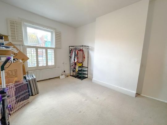 4 bedroom apartment to rent - Photo 1