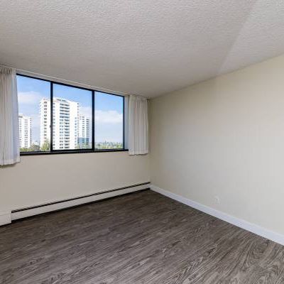 1 BEDROOM-Beautiful Apartment / Convenient location / - Photo 1