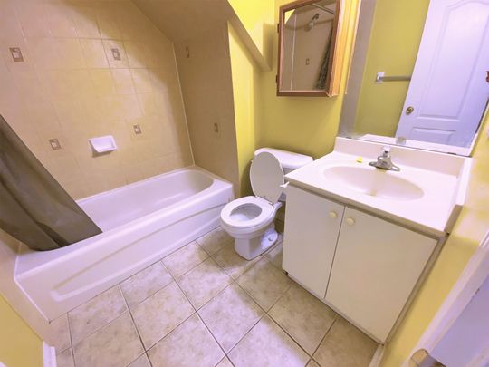 For Lease - 124 Meandering Trail, Toronto, Ontario - Photo 1