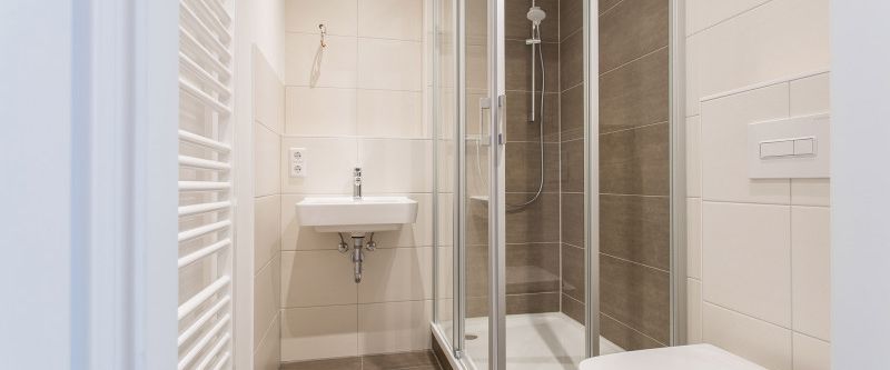 Erstbezug nach Modernisierung mit Aufzug - Foto 1