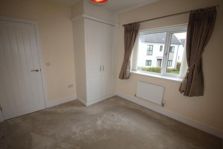 3 bedroom detached house to rent - Photo 5